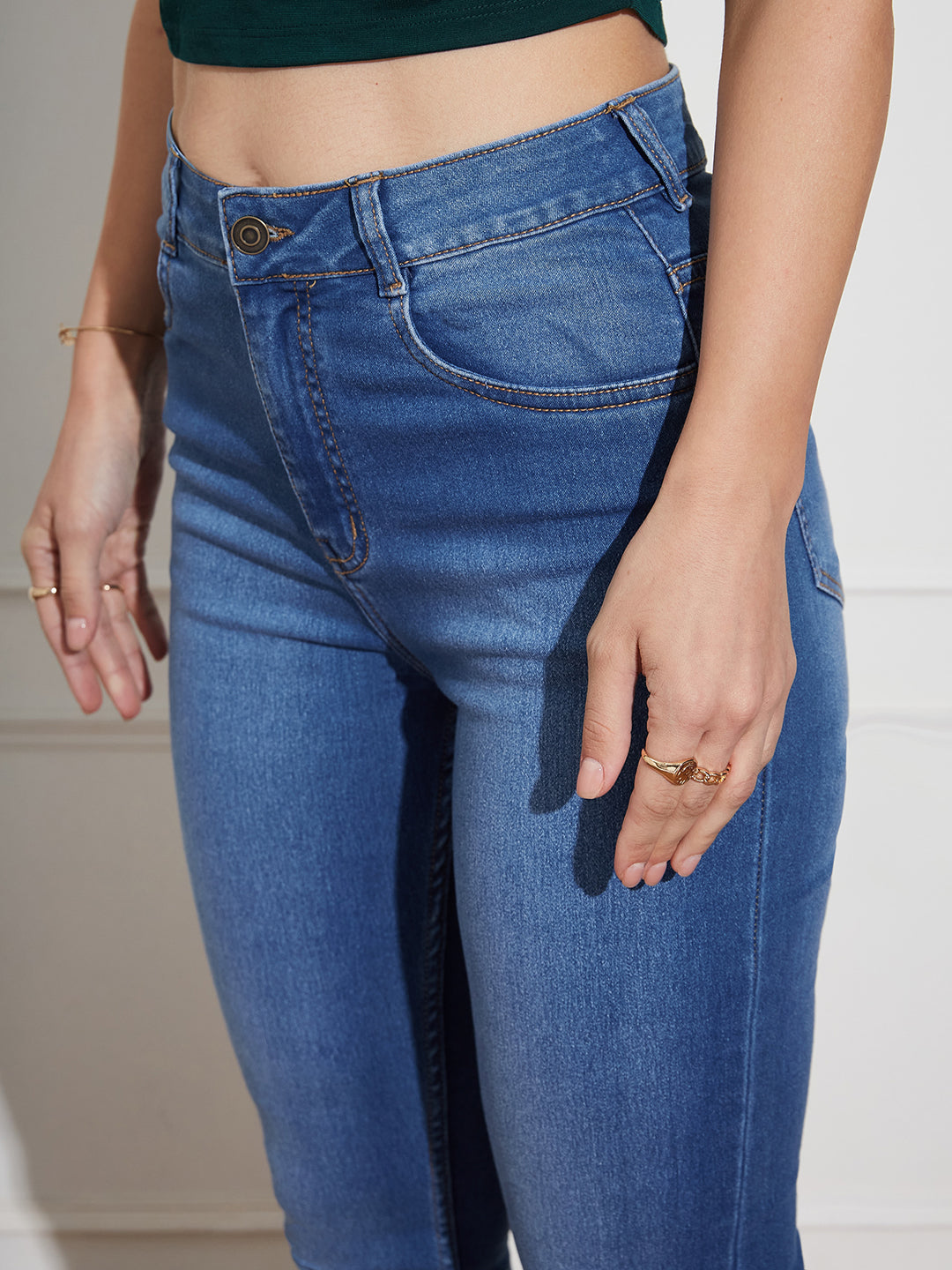 Women's Blue Skinny-Fit High-Rise Mildly Distressed Regular-Length Stretchable Denim Jeans