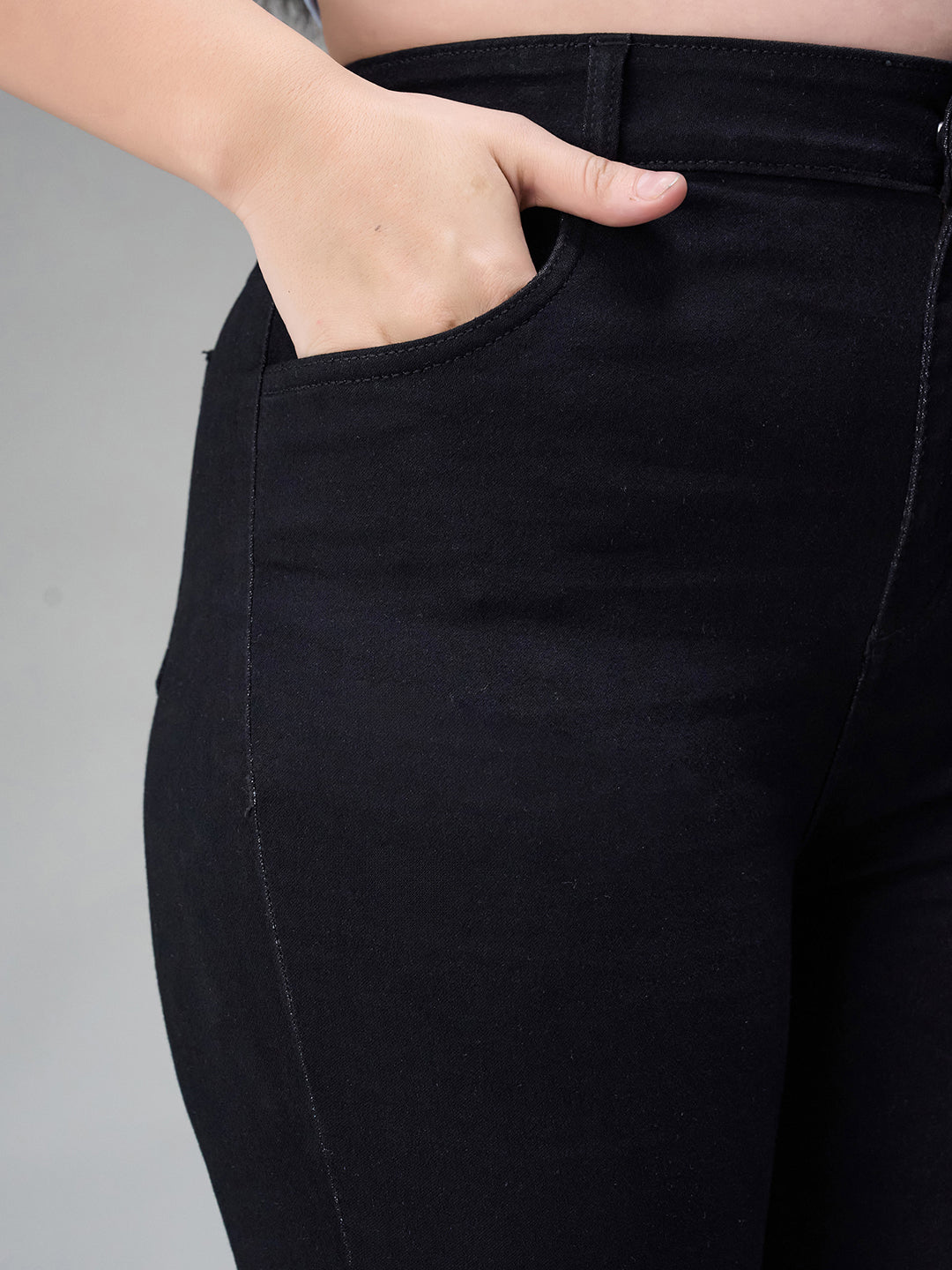 24/7 Comfort Black Skinny Fringed Detailing High-Rise Solid Cropped Stretchable Denim Jeans