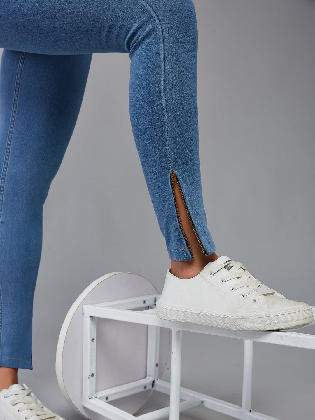 CHASEstretch™ Blue Skinny-Fit High-Rise Cropped Stretchable Denim Jeans