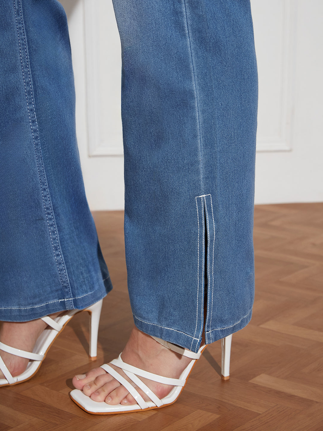 Women's Blue Wide-Leg Relaxed Mid Rise Regular Length Denim Stretchable Jeans