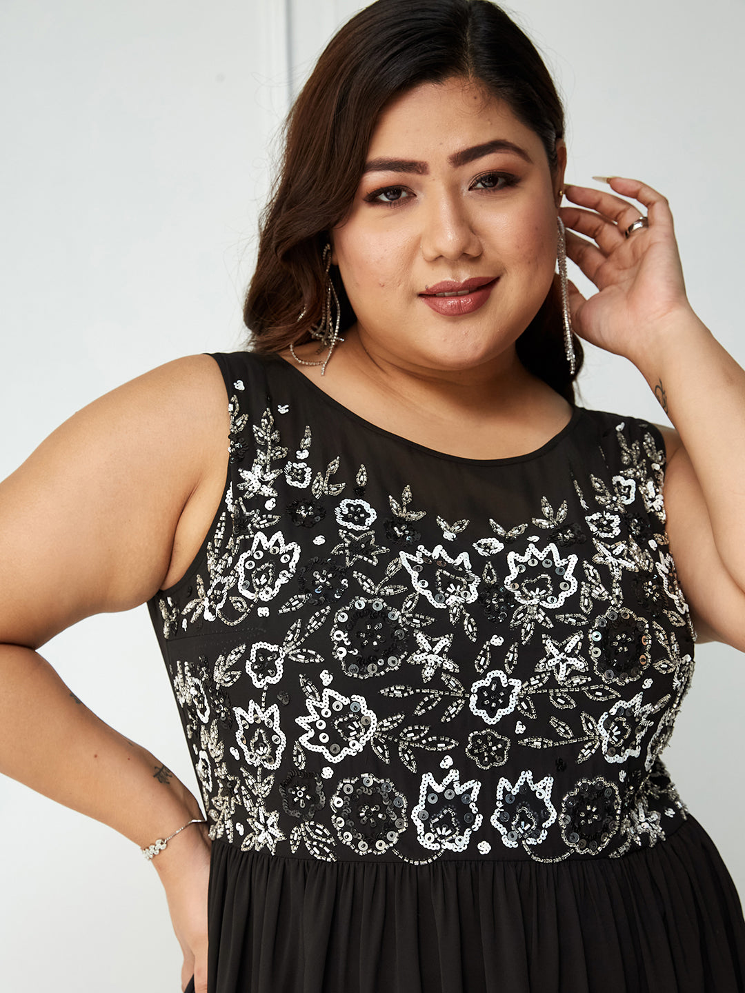 Black Sleeveless Fit and Flare Sequinned Maxi Dress Long Dress Frock for Women