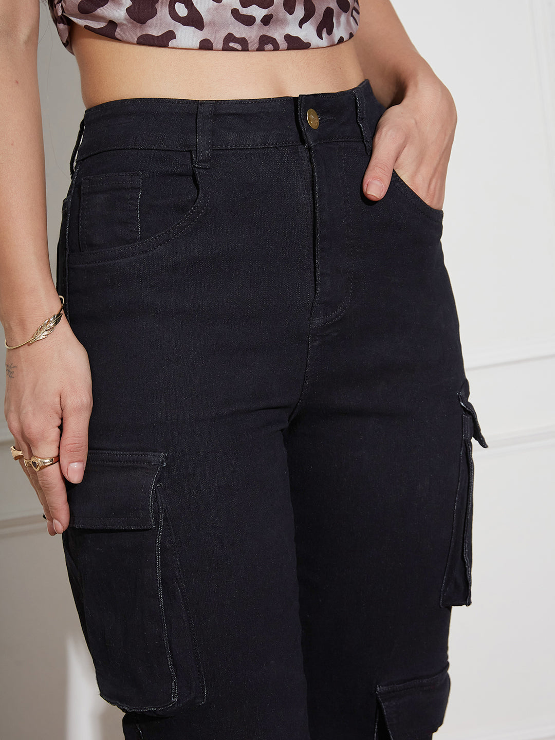 Women's Black Regular High Rise Clean Look Regular Stretchable Denim Joggers