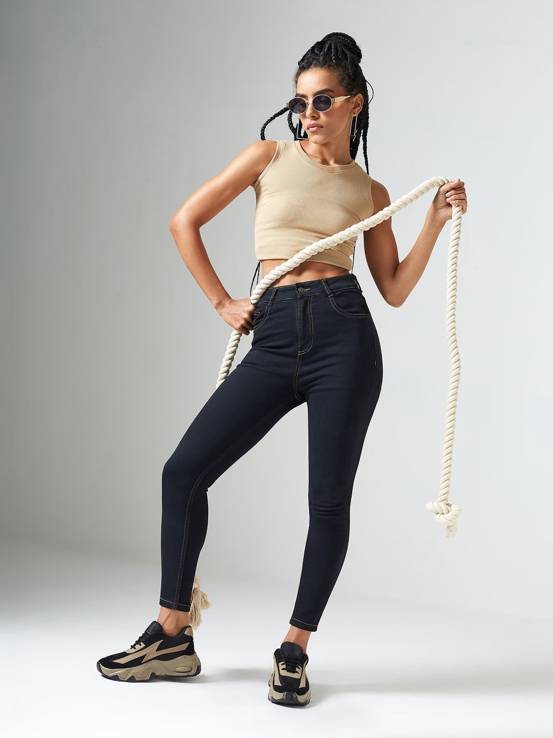 Black Skinny High Rise Clean Look Cropped Stretchable Denim Jeans for Women