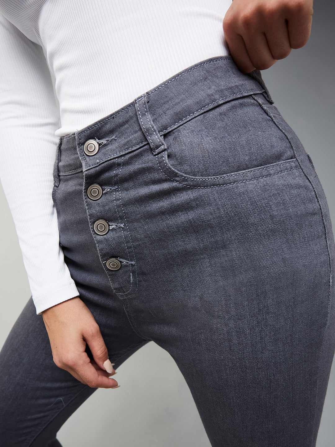 Women's Grey Skinny-Fit High-Rise Stretchable Denim Jeans