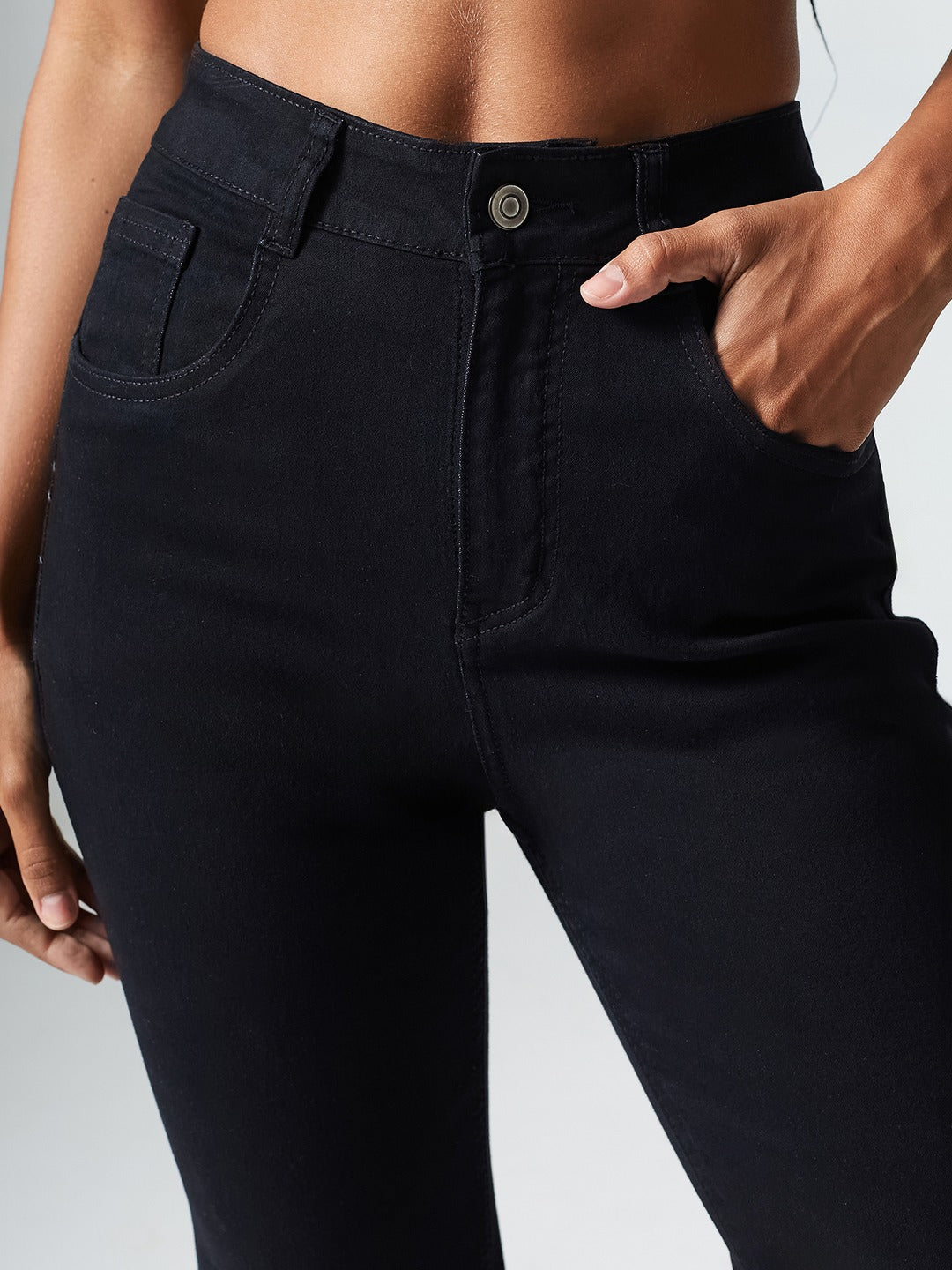 Black Bootcut High rise Clean look Regular Stretchable Denim Jeans for Women