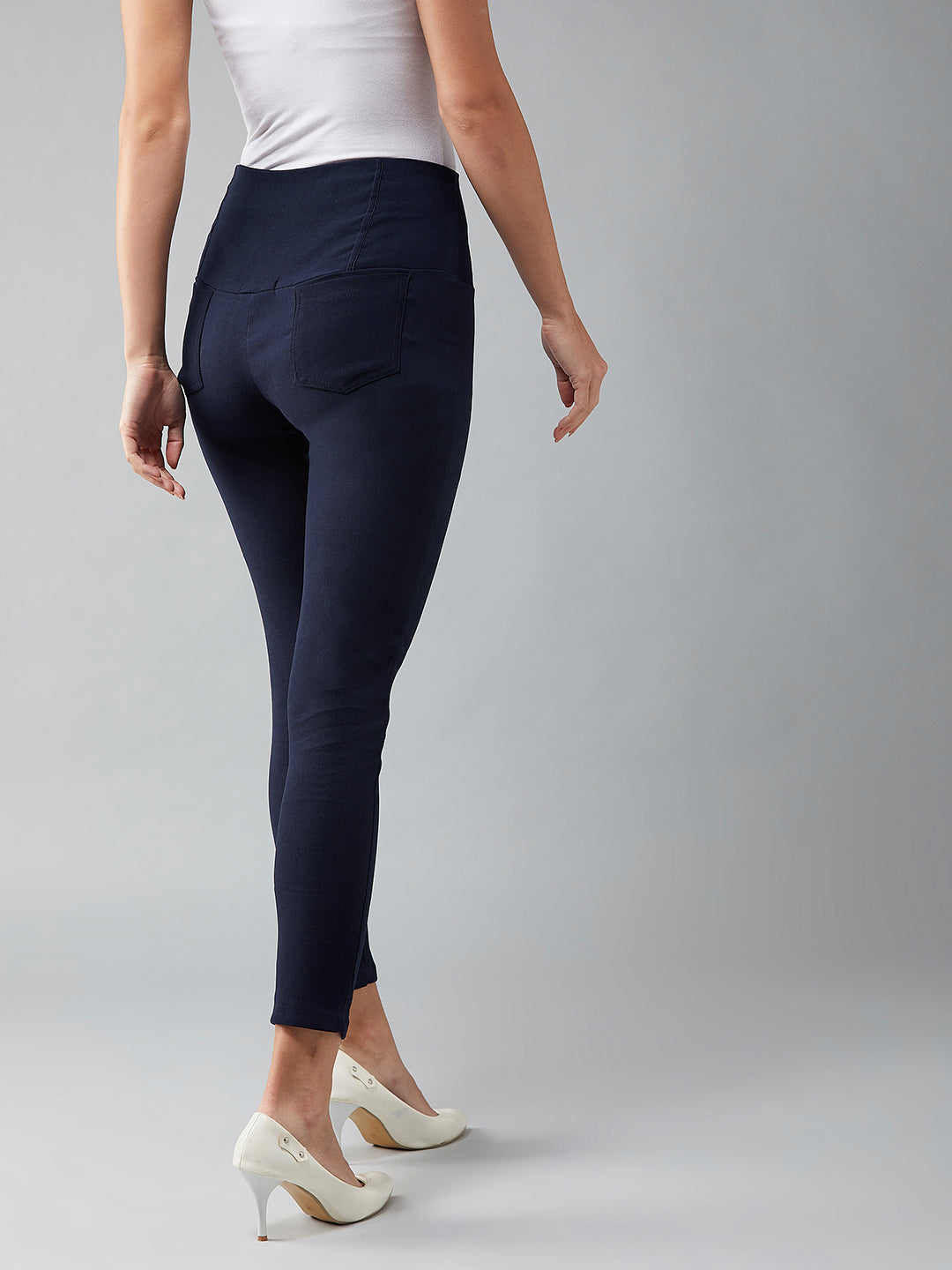 Women's Navy Blue Solid High-Waist Patch Pocket Regular Length Treggings