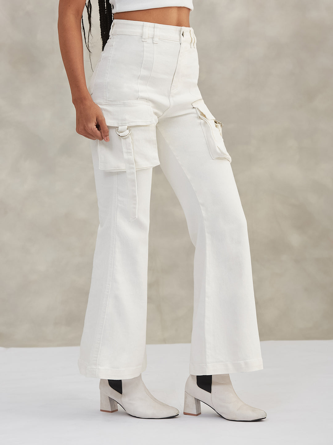 Women's Black Straight High-Rise Stretchable Denim Jeans