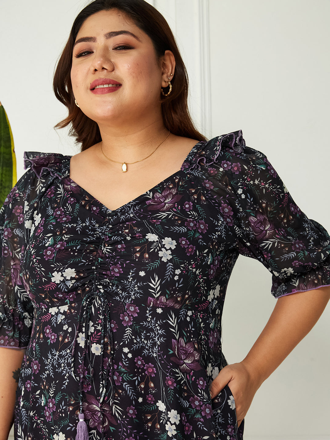 Body Bliss Multicolored-Base-Black Floral Ruching Georgette Maxi Dress