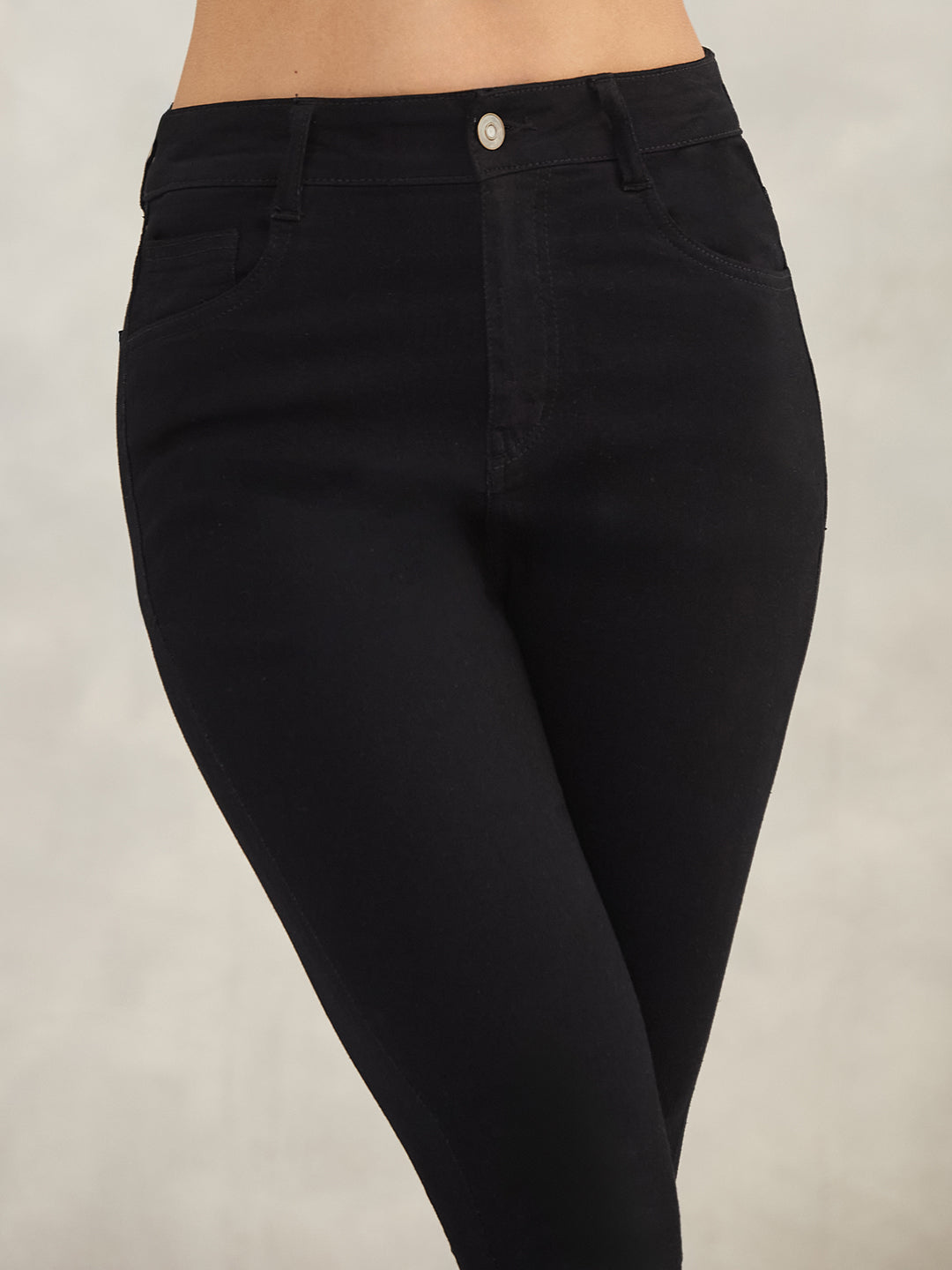 Women's Black Skinny High-Rise Stretchable Denim Jeans