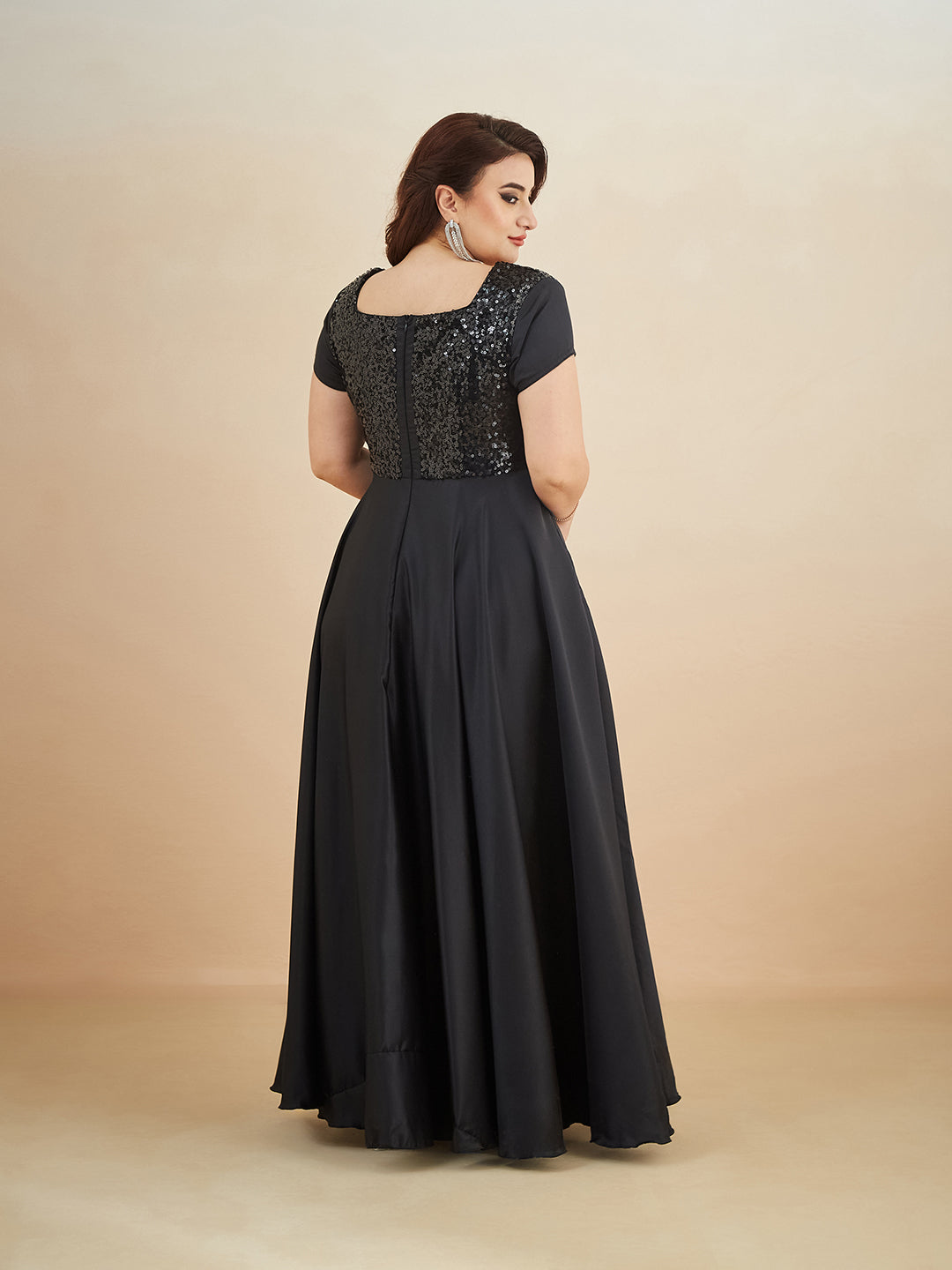 Black Square Neck Short Sleeve Embellished Polyester Fit & Flare Maxi Dress for Women