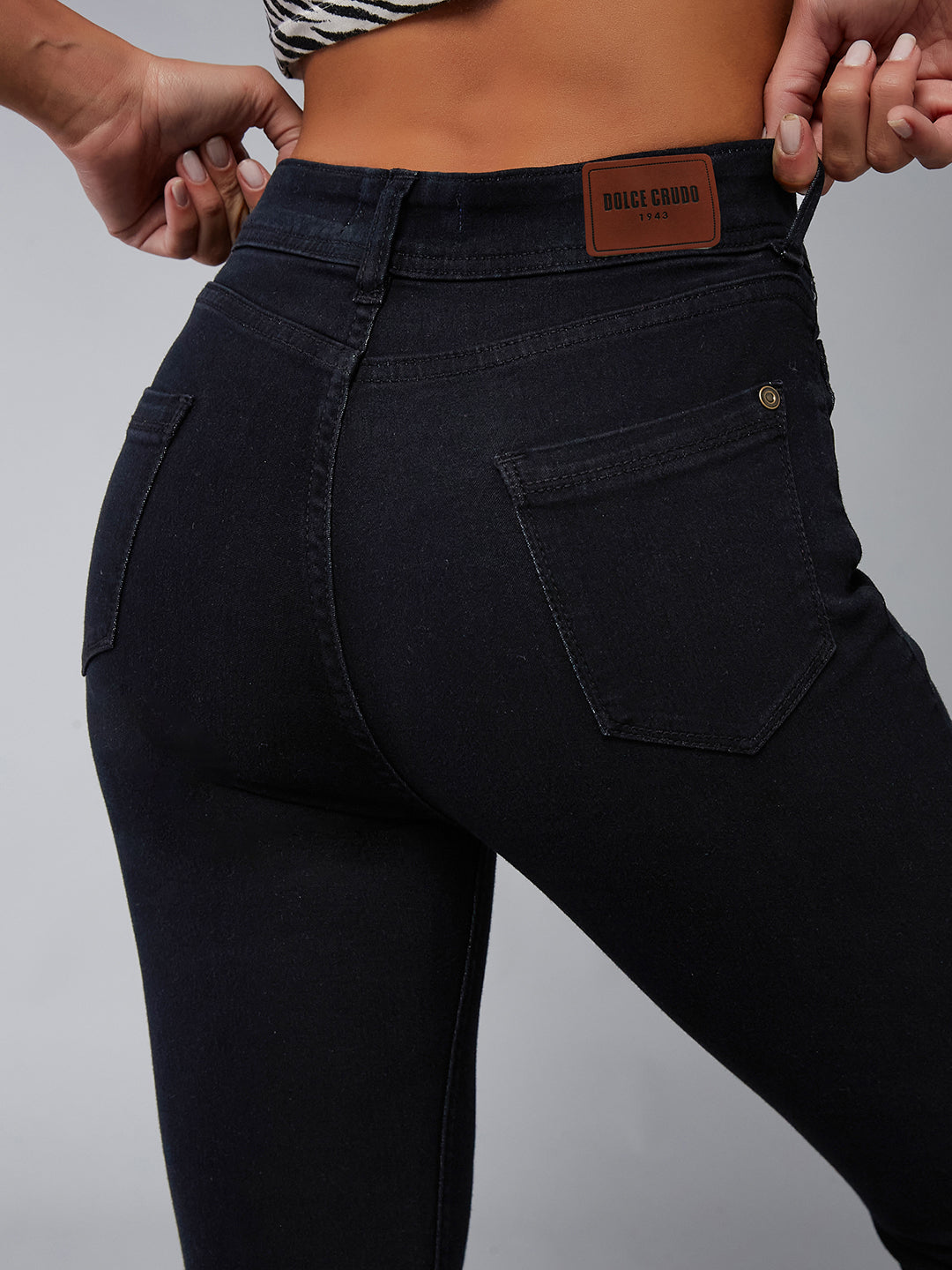Women's Black High-Rise Slim-Fit Stretchable Denim Jeans