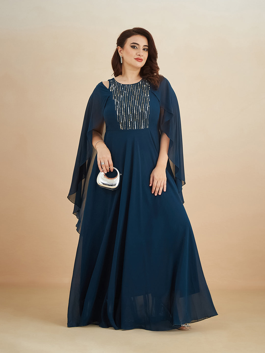 Teal Solid Relaxed Fit Round Neck Sleeveless Maxi Dress for Women — Miss Chase A+