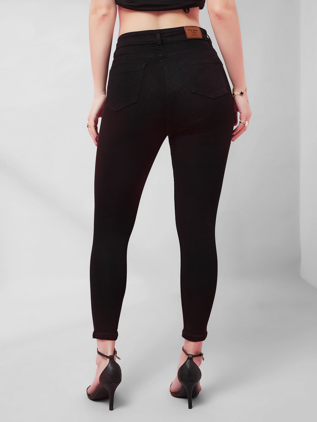 Black Skinny Fit high-rise Stretchable Denim Jeans for Women