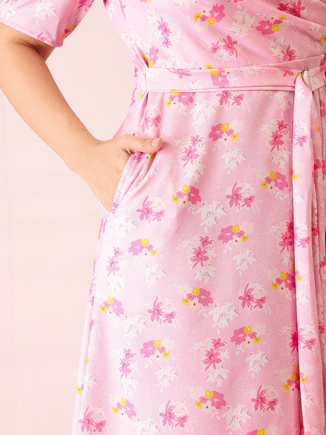 Women's Multicolored-Base-Pink V-neck Puff Sleeve Floral Wrap Midi Dress