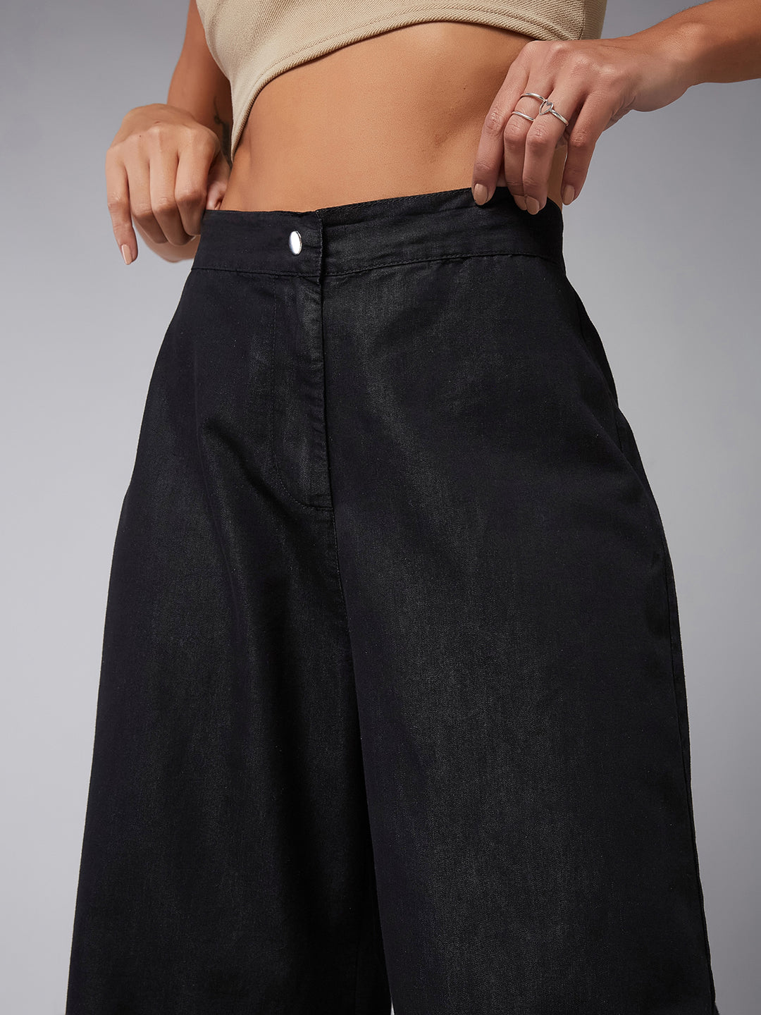 Women's Black Wide-Leg High-Rise Light Weight Clean-Look Regular Length Light Weight Denim Pants