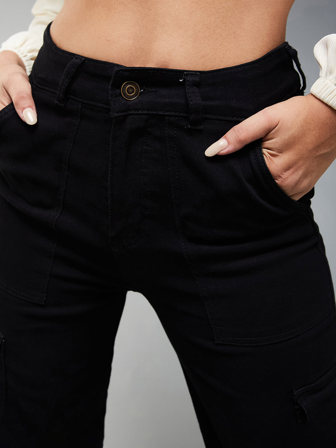 24/7 Comfort Black Wide-Leg High-Rise Stretchable Denim Cargo Jeans