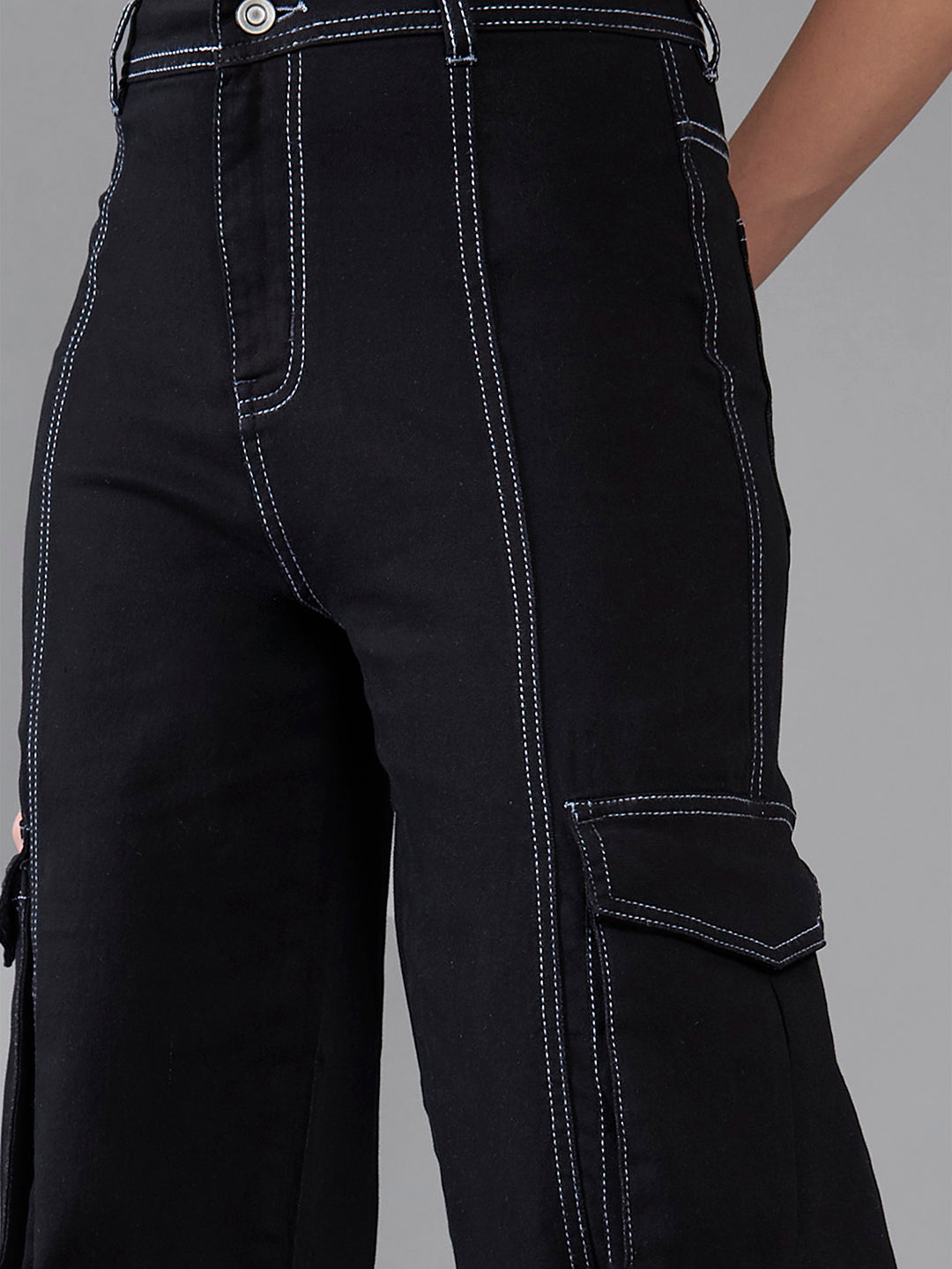 24/7 Comfort Black Wide-Leg High-Rise Stretchable Cargo Denim Jeans