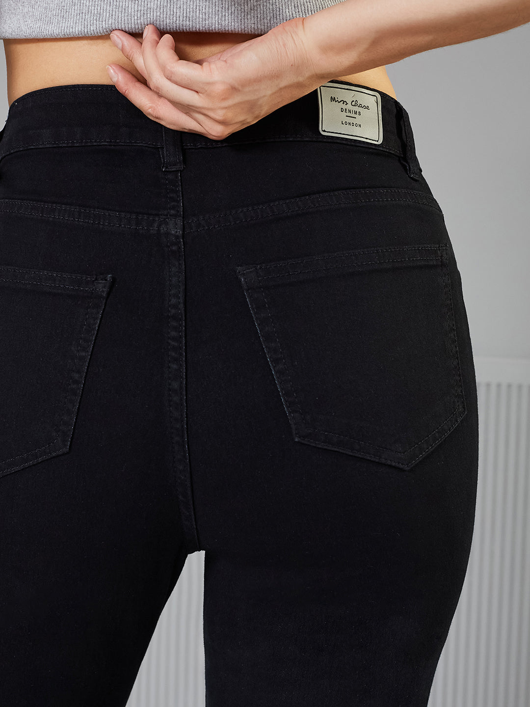 Women's Black Straight High-Rise clean-look Regular-Length Stretchable Denim Jeans