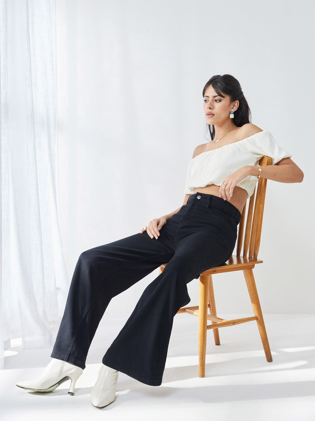 Black Wide Leg High Rise Clean Look Regular-Length Stretchable Denim Jeans for Women