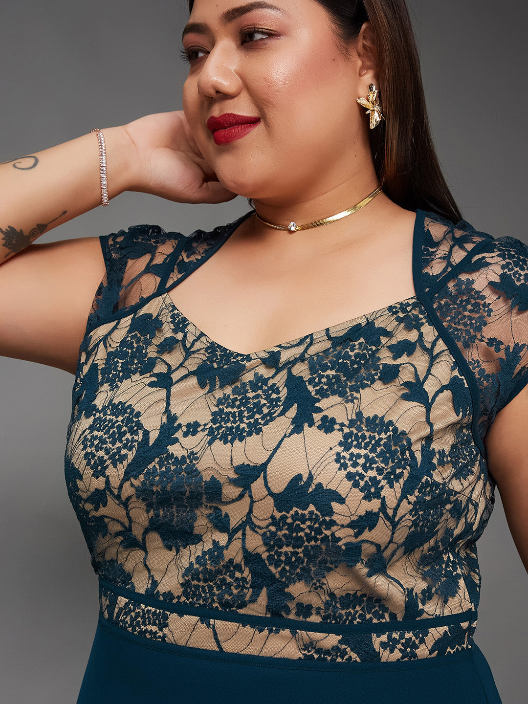 Teal Floral V - Neck Cap Short Sleeves Lace Overlaid Fit & Flare Paneled Maxi Dress for Women