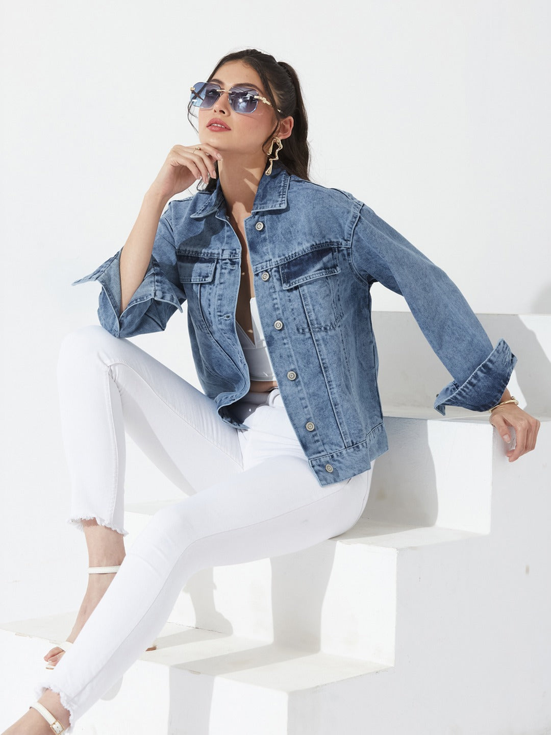 Light Blue Collared Full Sleeve Solid Classic Regular Length Denim Jacket for Women