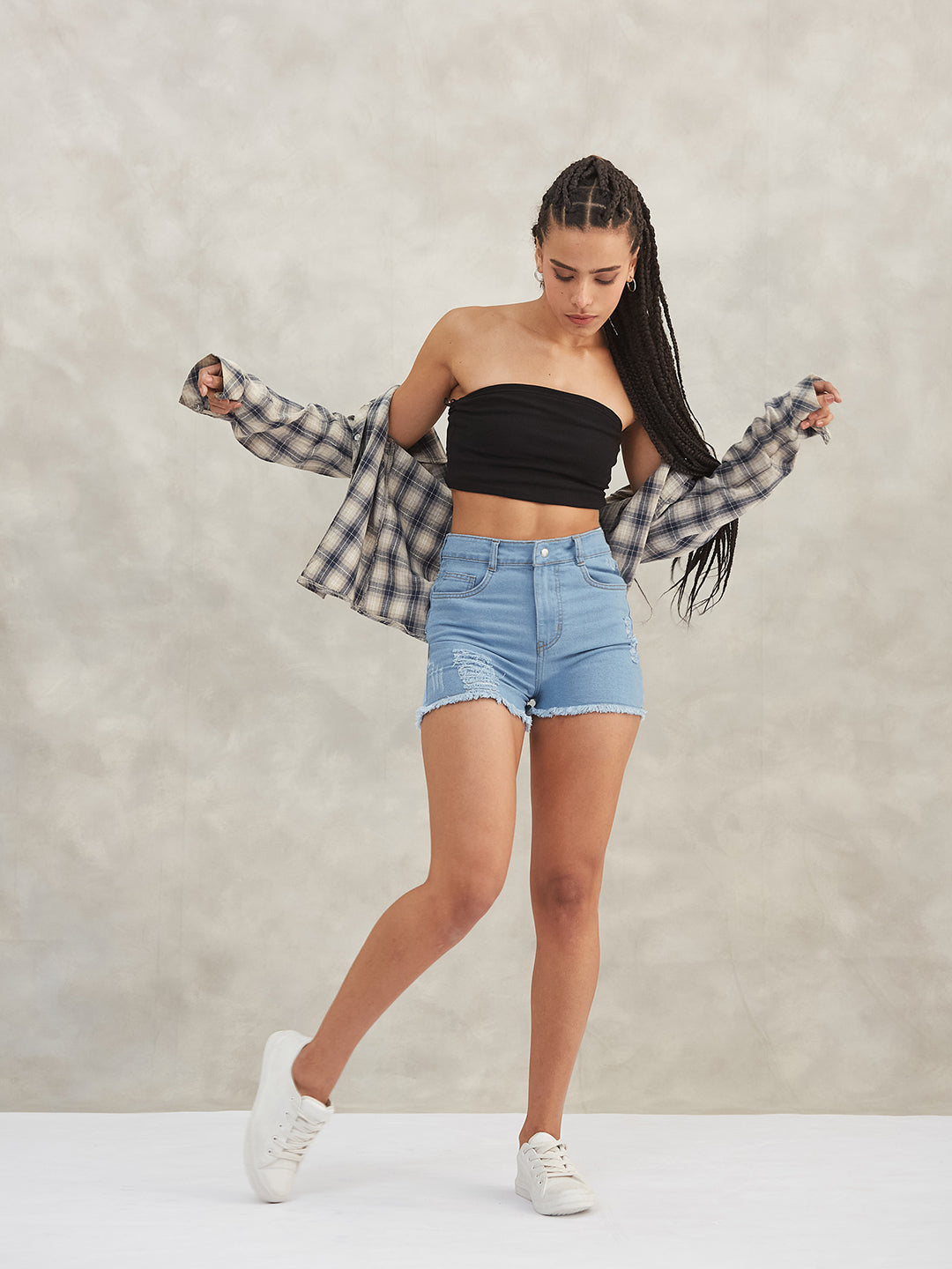 Women's Blue Relaxed Mid-Rise High-Distress Non-Stretchable Denim Shorts