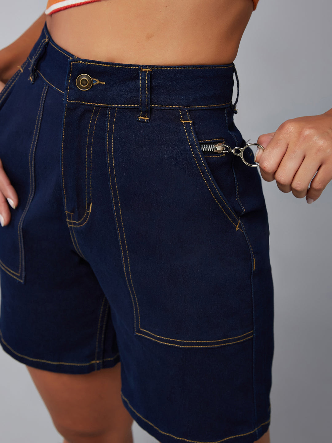 Dolce Crudo Navy Blue denim for Women, sizes 26