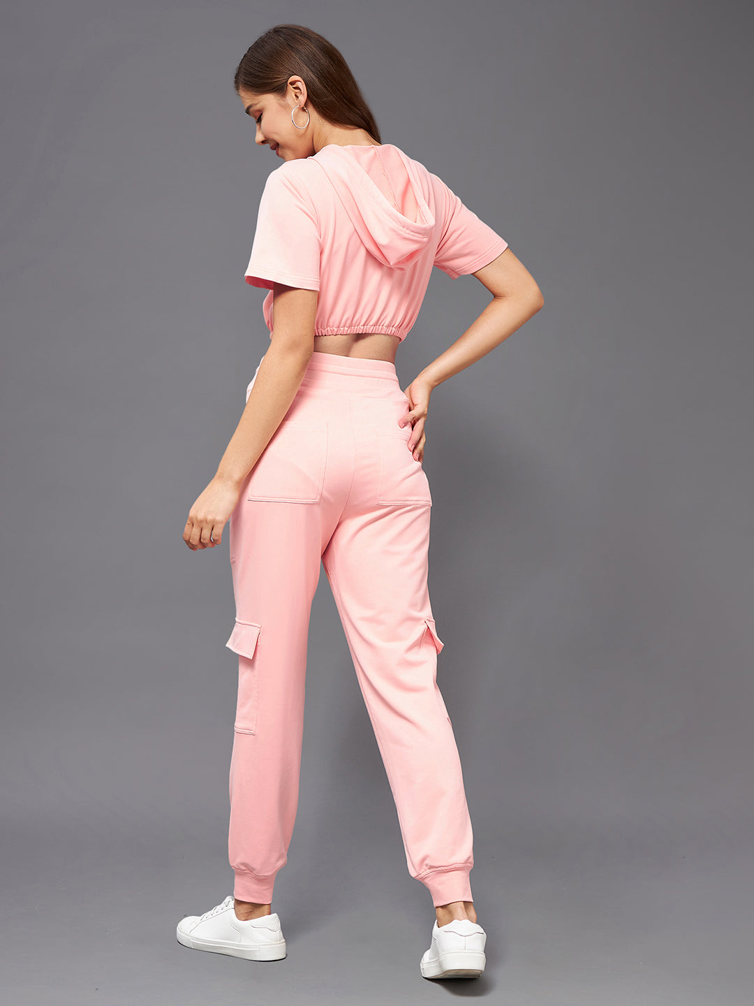 Women's Peach Round Short Polyester Solid Crop Regular Co-ord Set