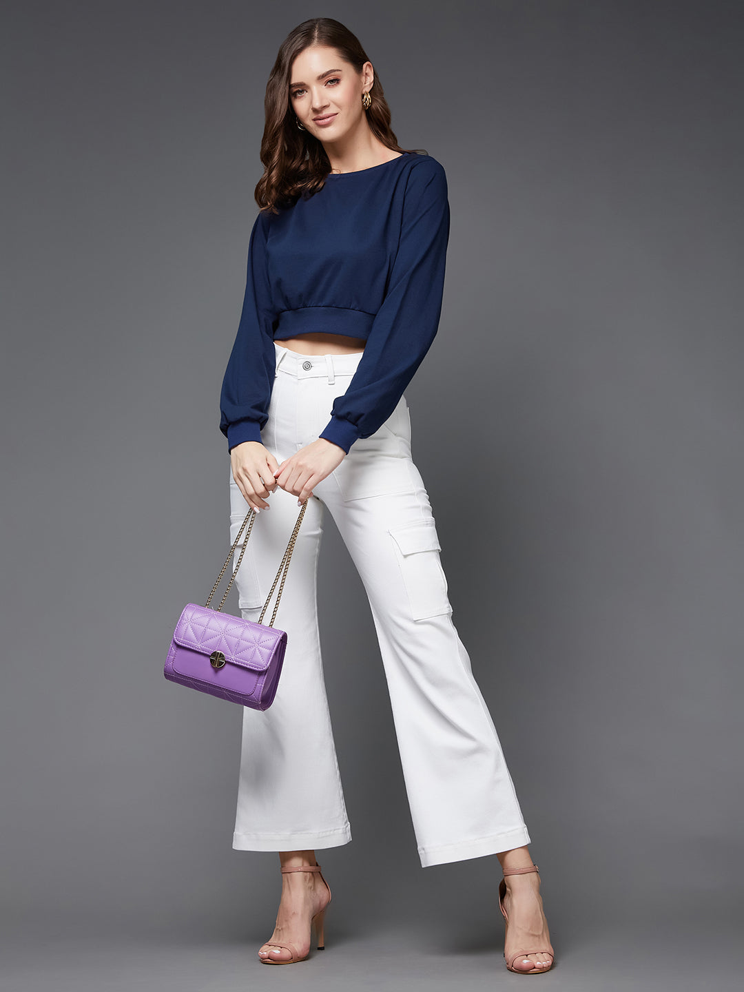 Women's Navy Blue Round Neck Full Sleeves Solid Crop Top