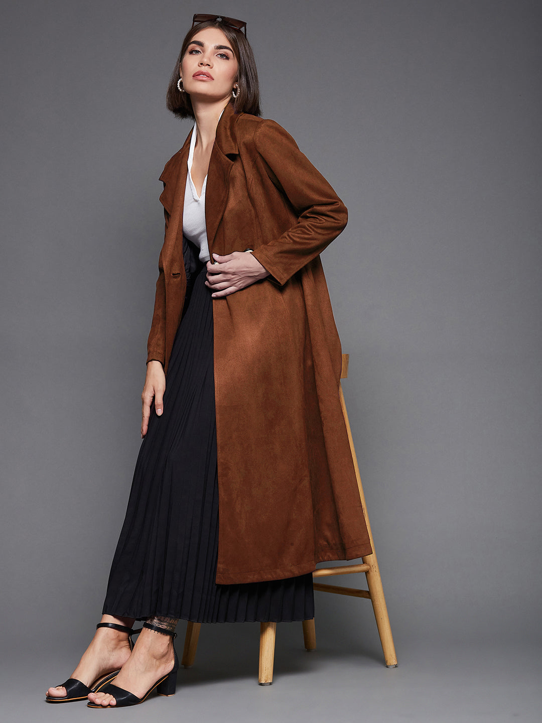 Women's Brown Solid V-Neck Full Sleeves Side Pocketed Polyester Double Breasted Longline Blazer Jacket