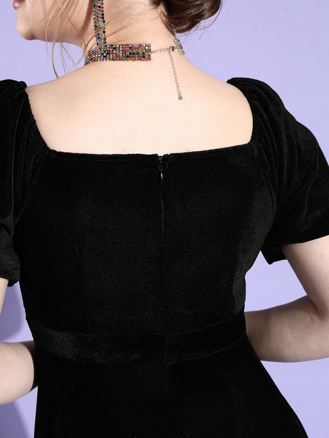 Women's Black Sweetheart Neck Half Sleeve Solid Fit & Flare Midi Velvet Dress