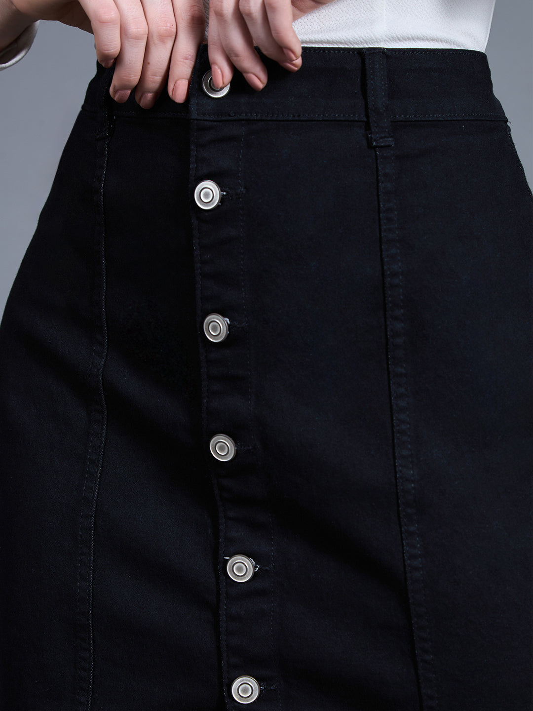 Women's Black Stretchable Solid A-line Mini Denim Skirt