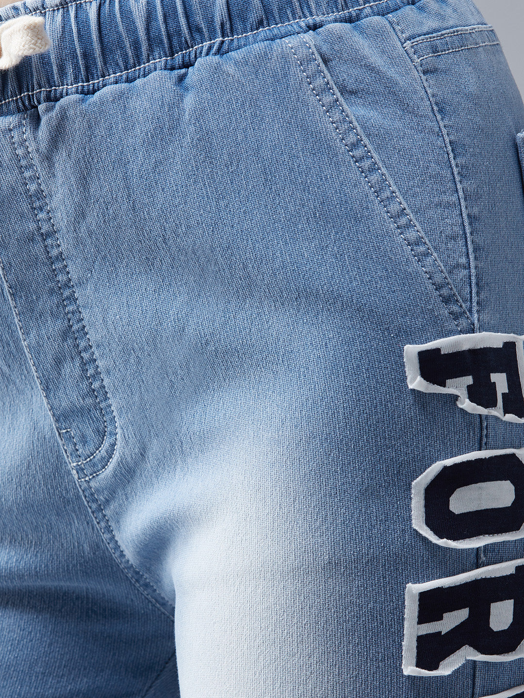 Women's Light Blue Regular Fit Mid Rise Clean-Look Regular Length Stretchable Denim Jogger