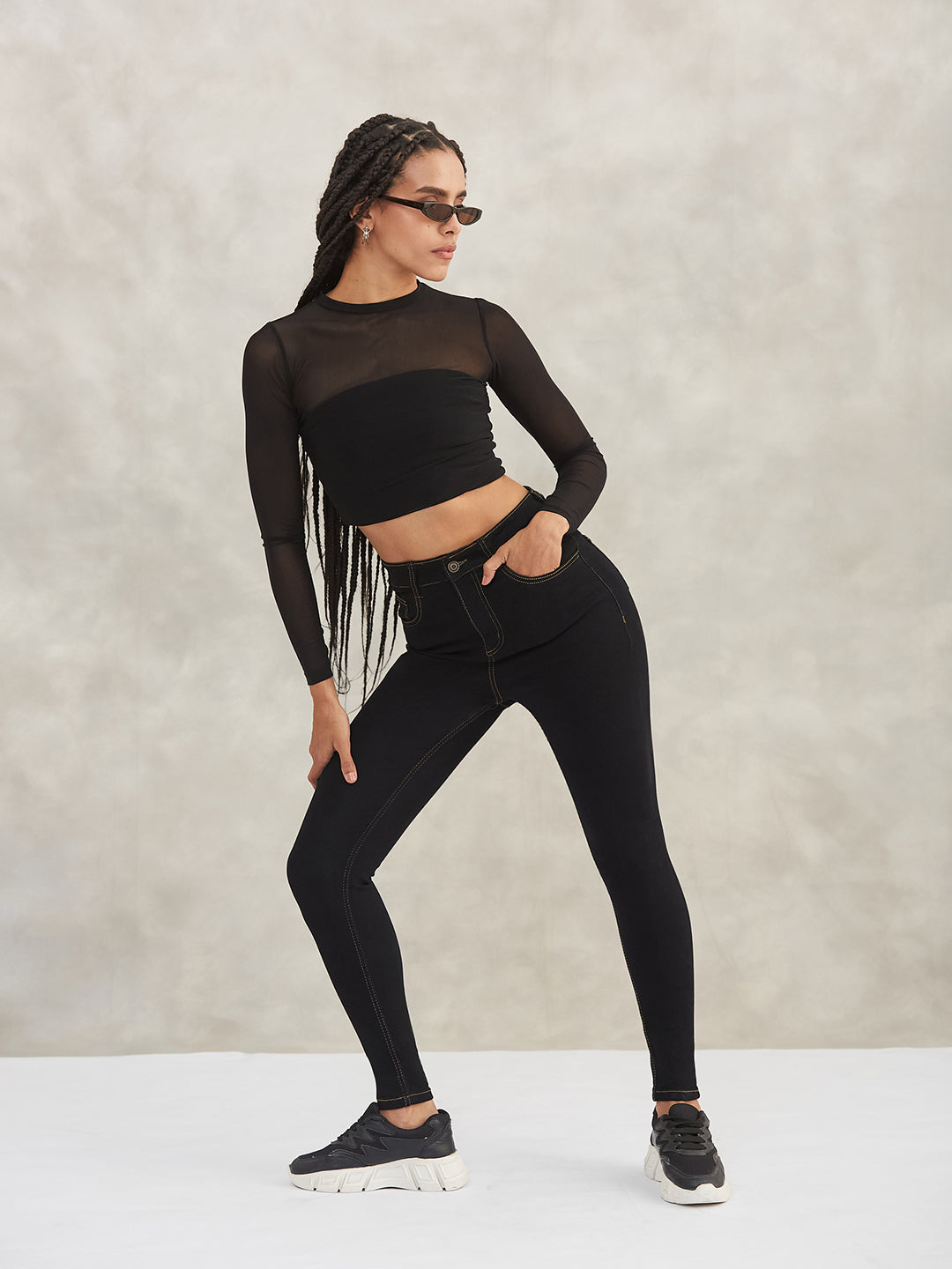 Women's Black Skinny High-Rise Stretchable Denim Jeans