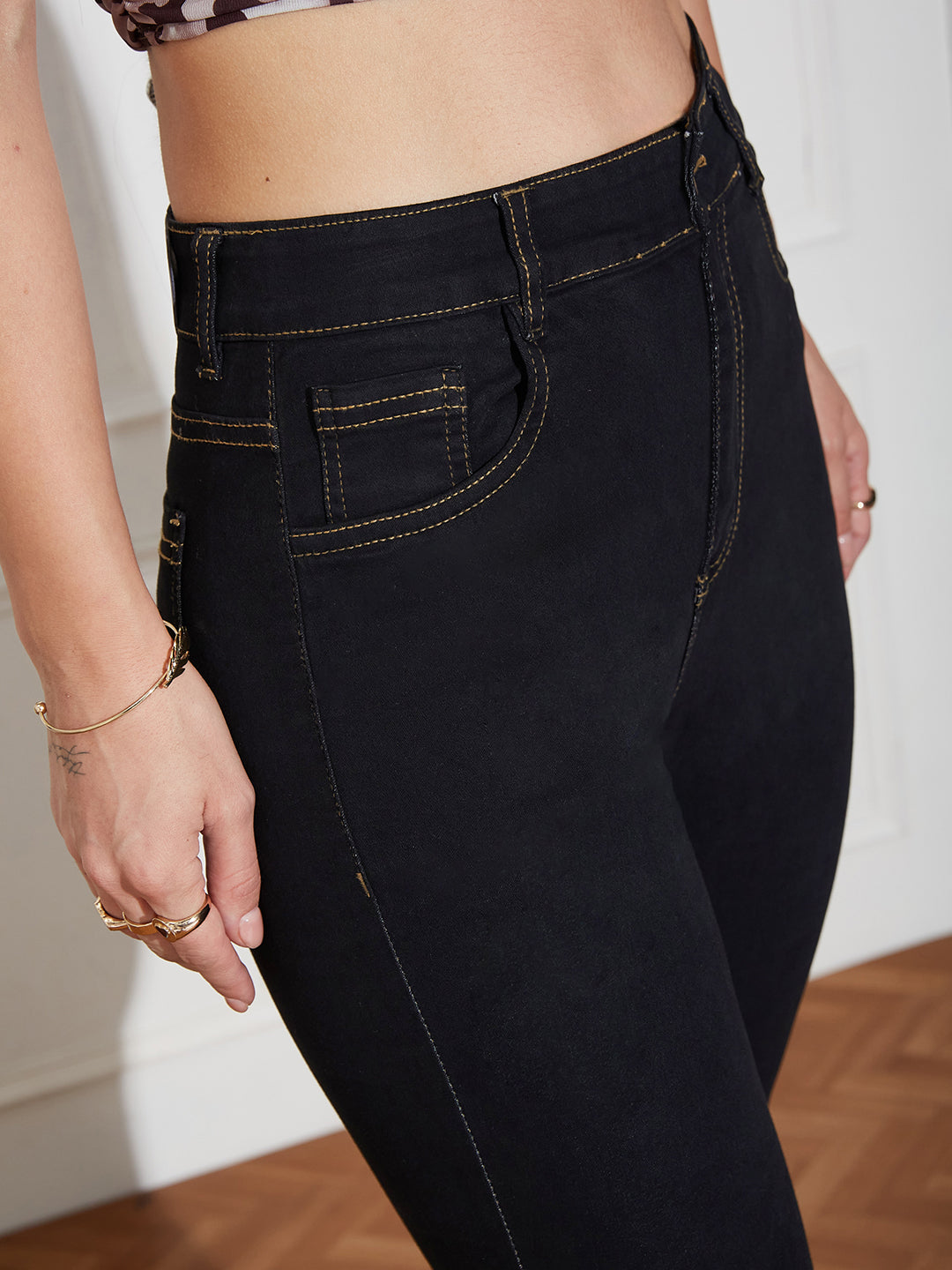 Women's Black Skinny High Rise Clean Look Cropped Stretchable Denim Jeans
