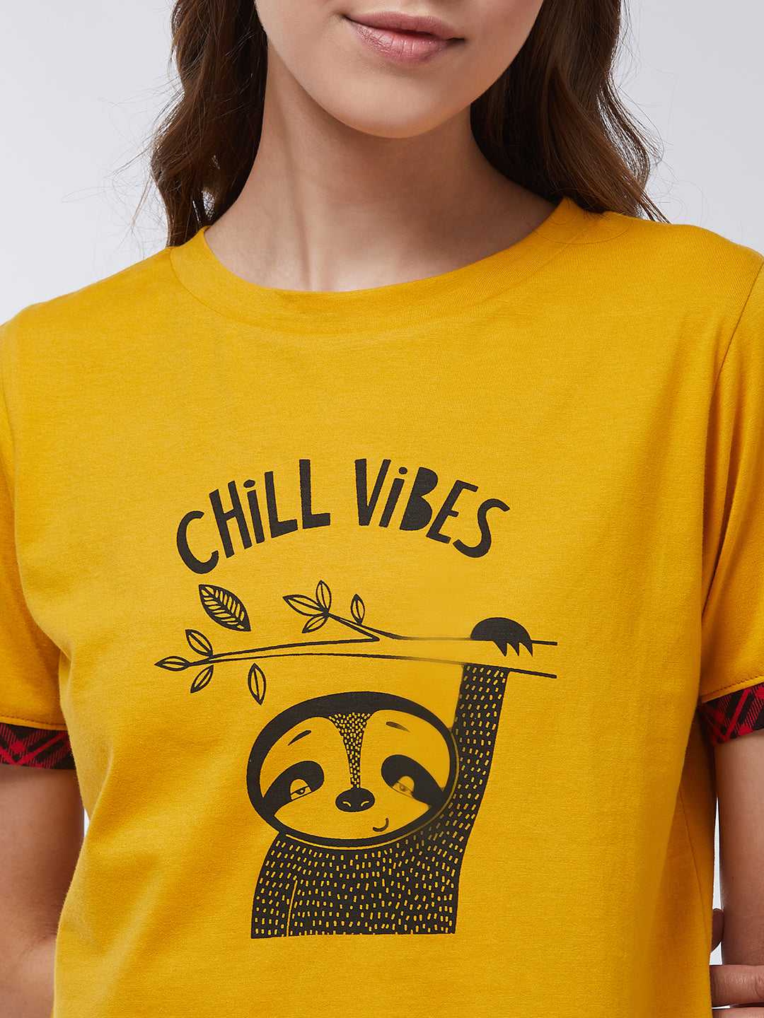 Women's Mustard Yellow Round Neck Short Sleeves Regular Length Printed T-shirt