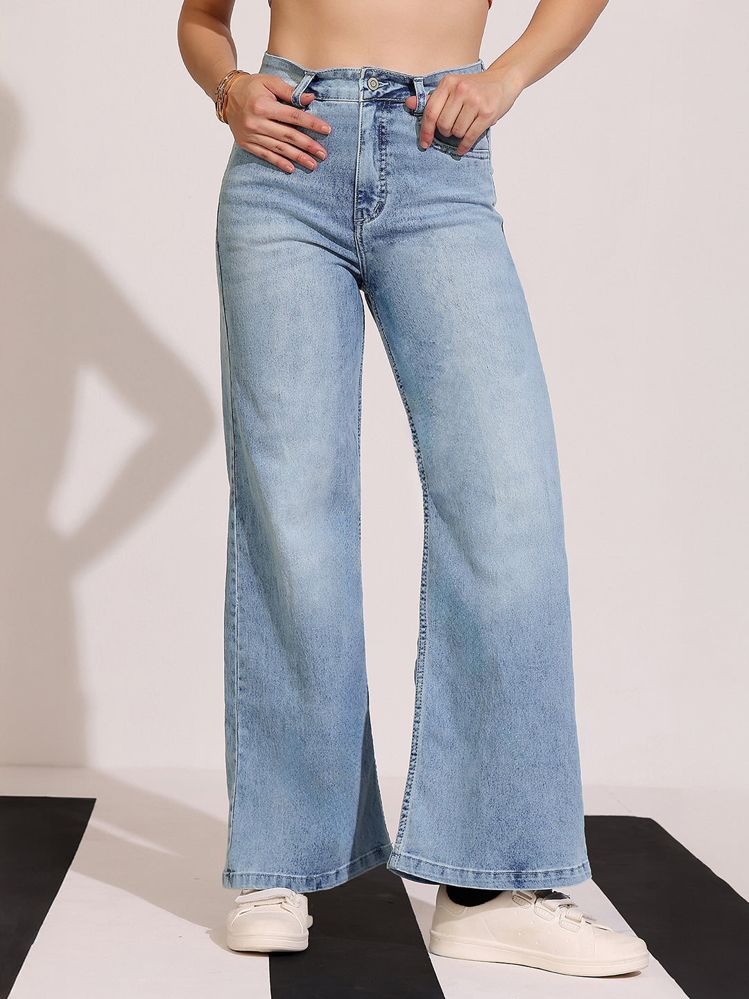 Women's Light Blue Wide-Leg High-Rise Clean-Look Regular-Length Stretchable Shaping Denim Jeans