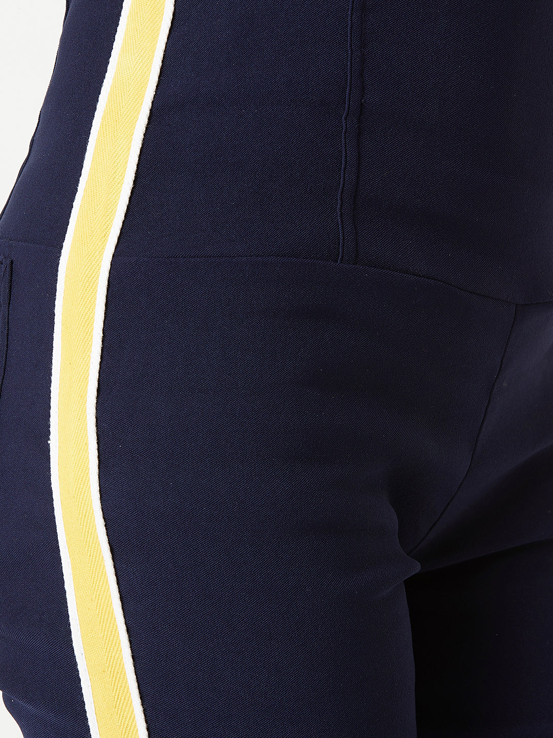 Women's Navy Blue Solid Regular Length High Waist Knitted Slim Fit Twill Tape Detailing Jeggings