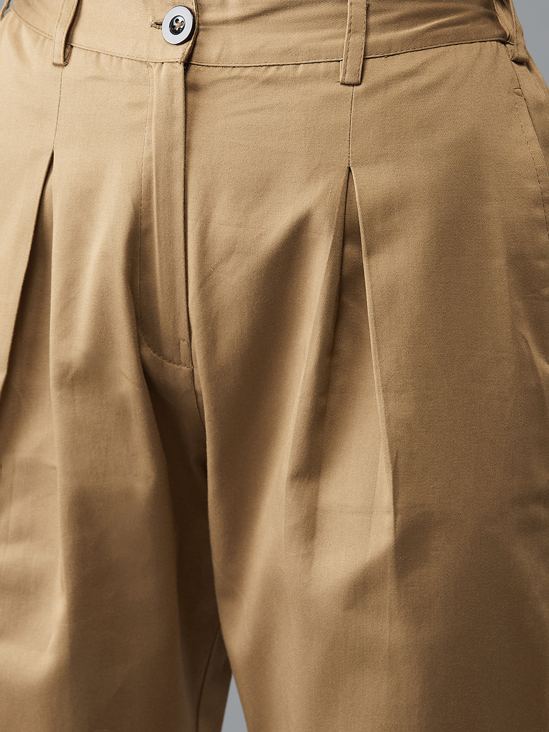 Women's Olive Green Solid Pleated Regular Length Pant
