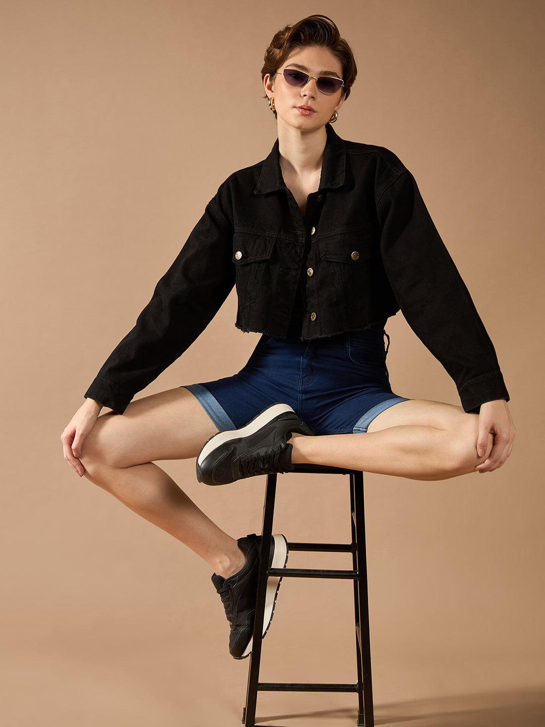 Women's Navy Blue Skinny High-Rise Clean-Look Regular Length Stretchable Denim Shorts