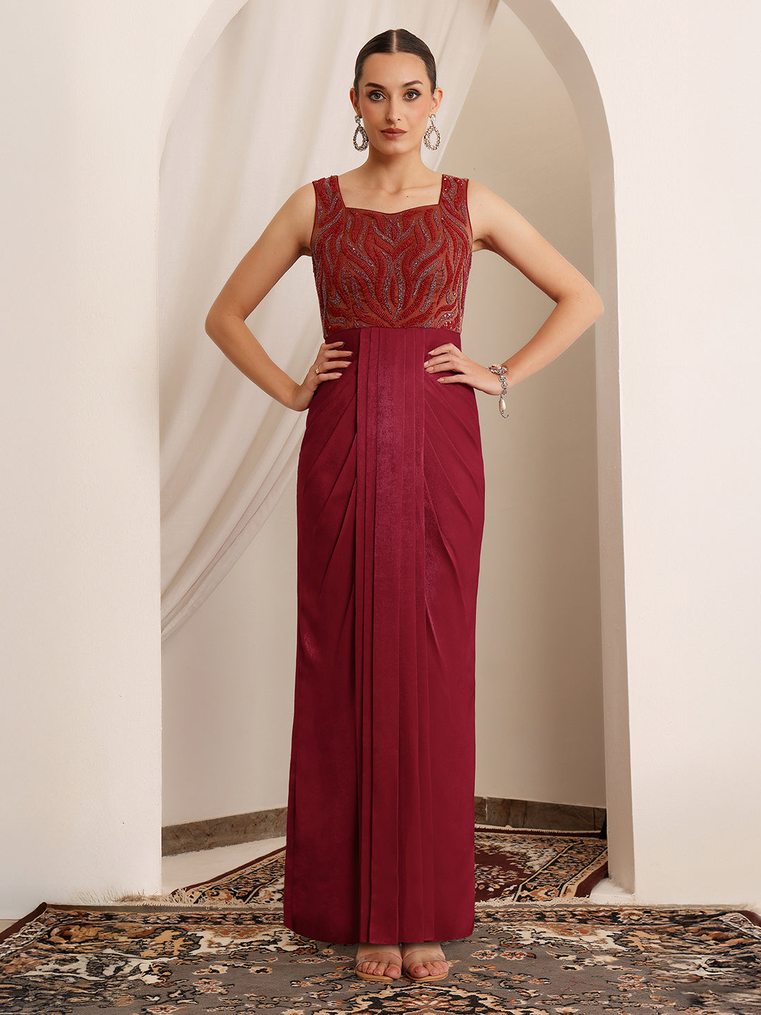 Women's Red Sweetheart Sleeveless Embroidered Pleated Satin Maxi Dress