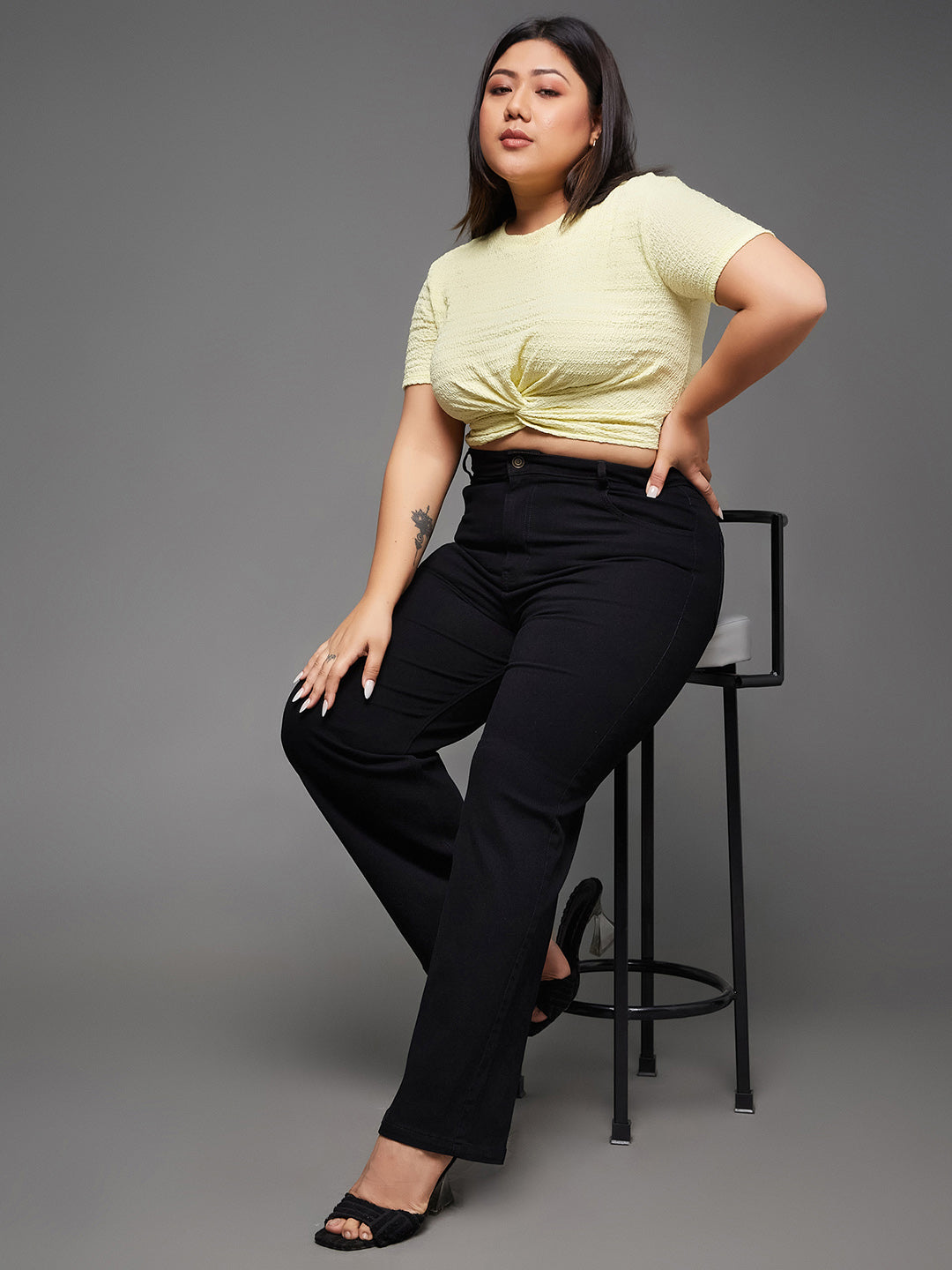 24/7 Comfort Black Wide-Leg High-Rise Stretchable Denim Jeans