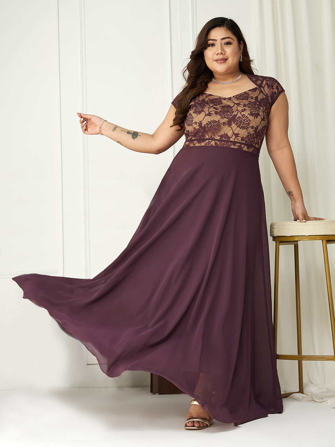 Mauve Sweetheart-Neck Raglan-Sleeve Self-Designed Fit & Flare Georgette Maxi Dress for Women