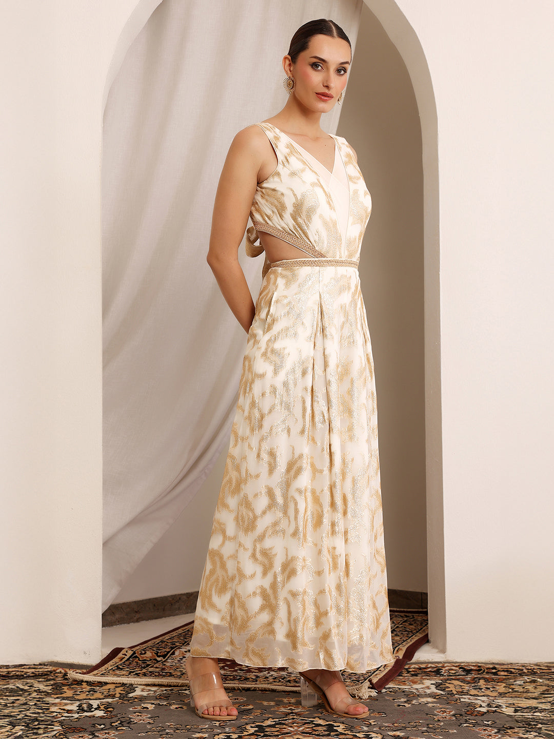 Women's Off White V-Neck Sleeveless Self-Designed Pleated Regular-Length Georgette Jumpsuit