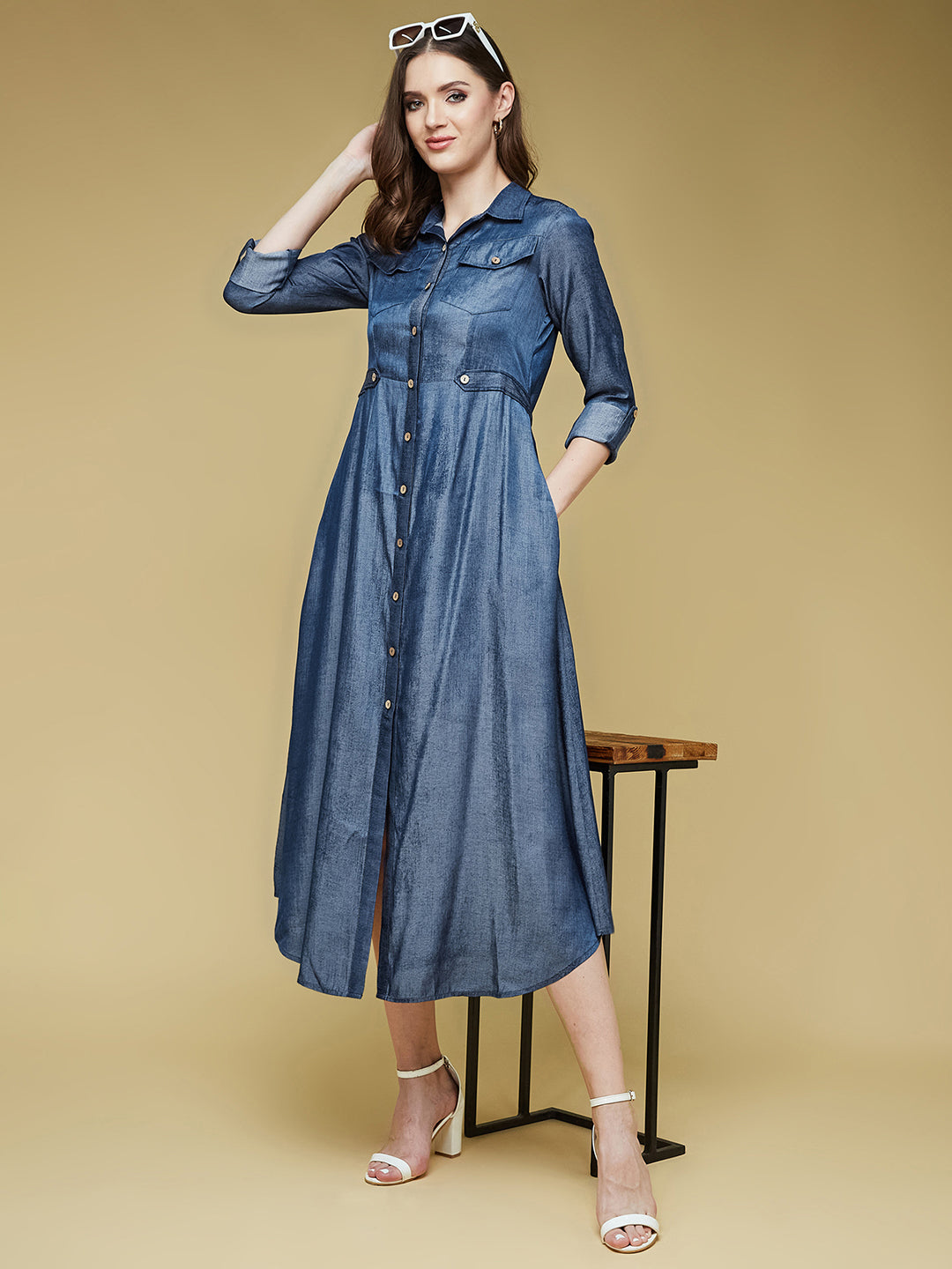 Women's Blue Shirt Collar 3/4 Sleeve Solid Midi Polyester Shirt Dress