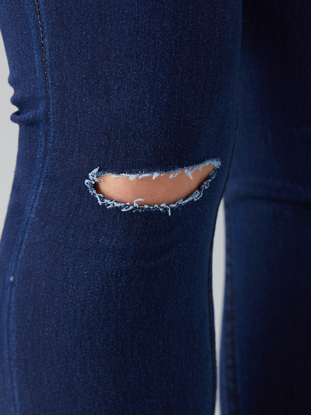 Women's Navy-Blue Skinny-Fit Mid-Rise Knee-Slit Stretchable Denim Jeans