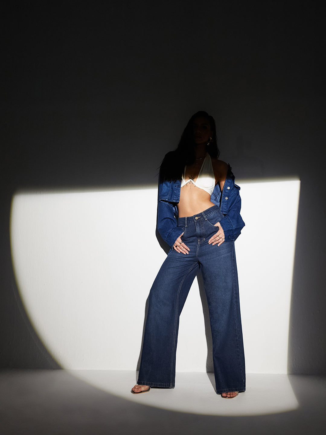 Women's Navy Blue Wide-Leg High-Rise Clean-Look Regular-Length Denim Jeans