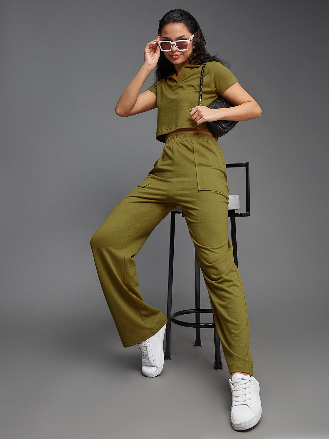 Women's Olive Green Shirt Collar Short Sleeve Solid Regular-Length Cotton Sporty Co-ord Set
