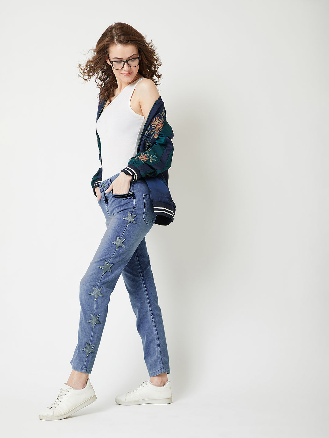 Women's Light Blue Slim-Fit High-Rise Stretchable Denim Jeans
