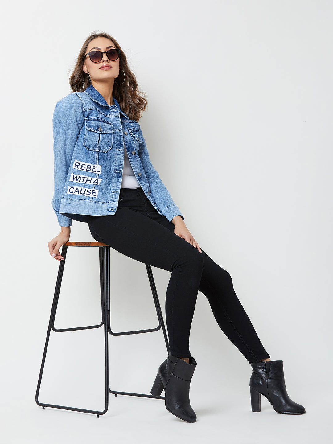 Women's Light Blue Collared Solid Full Sleeve Regular Length Denim Jacket